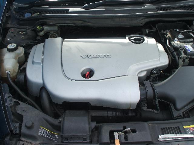 VOLVO V50 D5 EGR VALVE 2004-2010