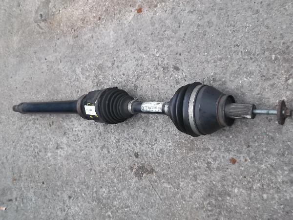 VOLVO V70 D3 AUTO DRIVERS SIDE DRIVESHAFT 2010-2013