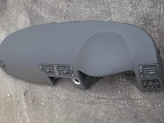 VOLVO V50 AIRBAG DASH COVER WITHOUT AIRBAG DARK GREY/BLACK PERFECT CONDITION. 2004-2013