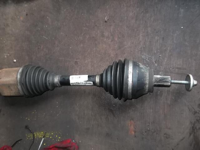 VOLVO C30 D5 PASSENGER DRIVESHAFT MAN