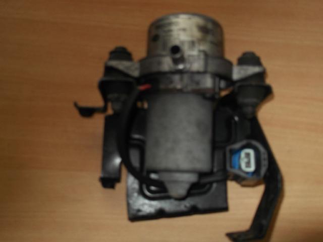 VOLVO V70 BRAKE VACUUM BOOSTER 2000-2007