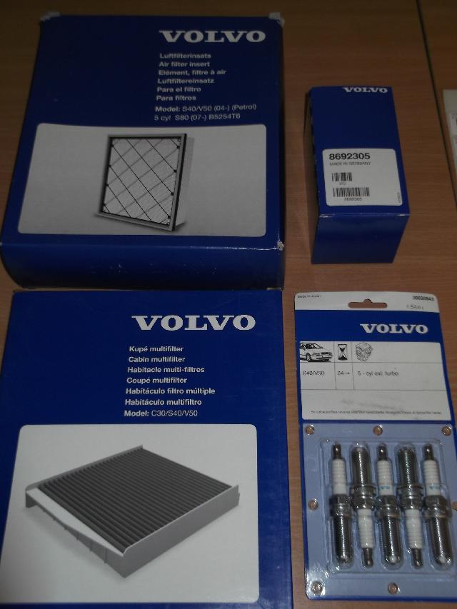 VOLVO V50 2.4 PETROL SERVICE KIT 2004-2010