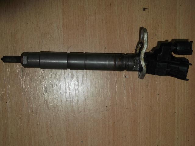 VOLVO V50 2.0 DIESEL INJECTOR D4204T 136BHP 2004-2007 PLEASE NOTE NOT D3 