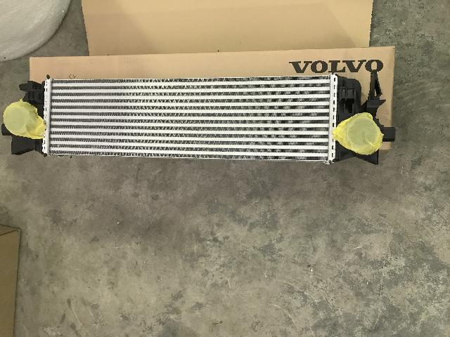 VOLVO XC90 INTERCOOLER 2015-2022