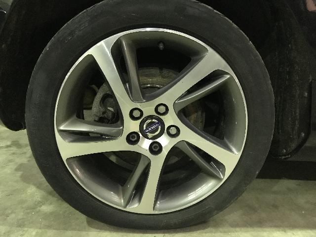 VOLVO V40 17 INCH SPIDER ALLOY WHEEL 2012-2019