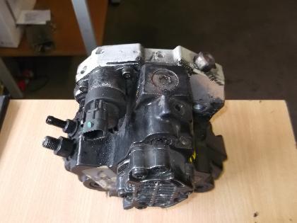 VOLVO XC90 D5 DIESEL HIGH PRESSURE FUEL PUMP