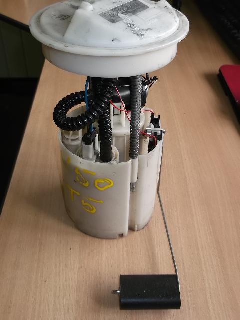 VOLVO V50 T5 IN TANK FUEL PUMP 2004-2010