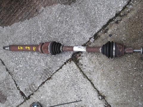 VOLVO V50 1.6 PETROL DRIVERS SIDE DRIVE SHAFT MANUAL 2004-2013