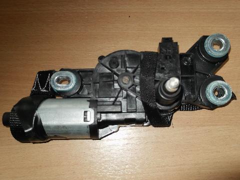 VOLVO V70 REAR WIPER MOTOR 2008-2013