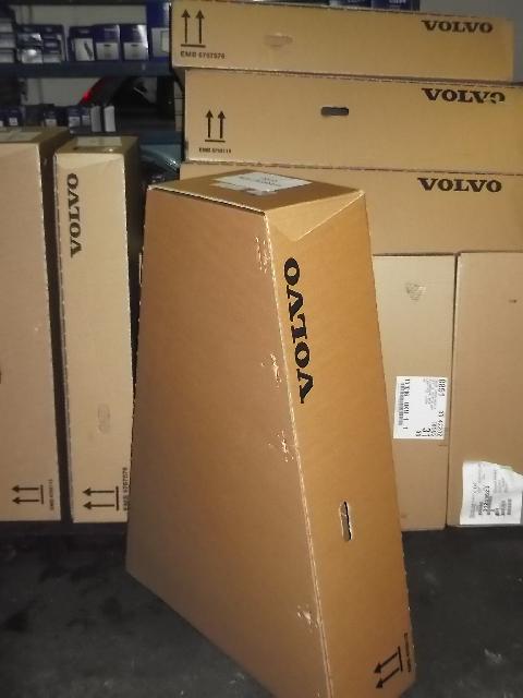 VOLVO XC90 PASSENGER FRONT WING 2002-2015