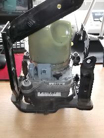 2006 volvo s40 clearance power steering pump